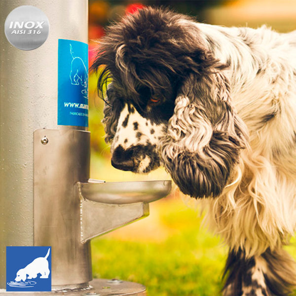 La pileta de agua para perros de la fuente FXU-02 es cómoda e intuitiva