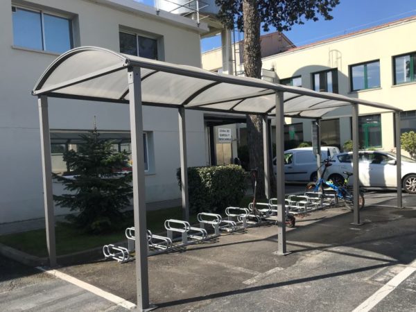 Refugios modular de bicicletas para la industria para 18 bicicletas